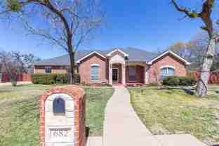 682 Lytle Shores Dr - Photo 1 of 1