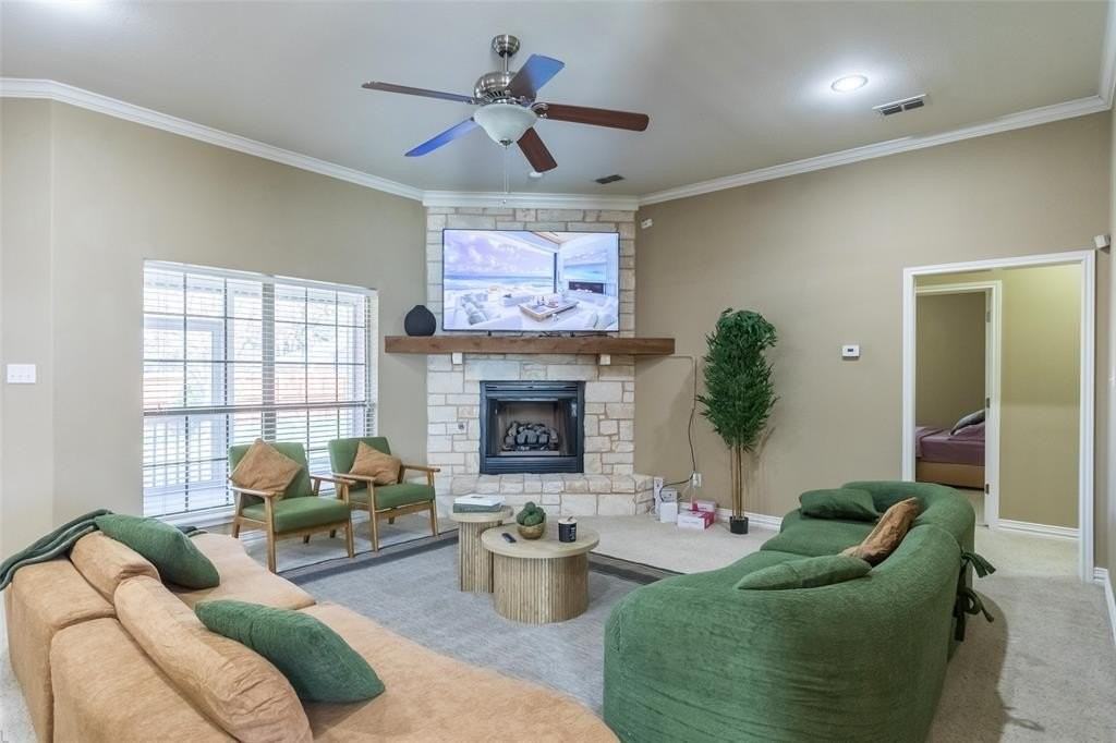 682 Lytle Shores Dr - Photo 5 of 29