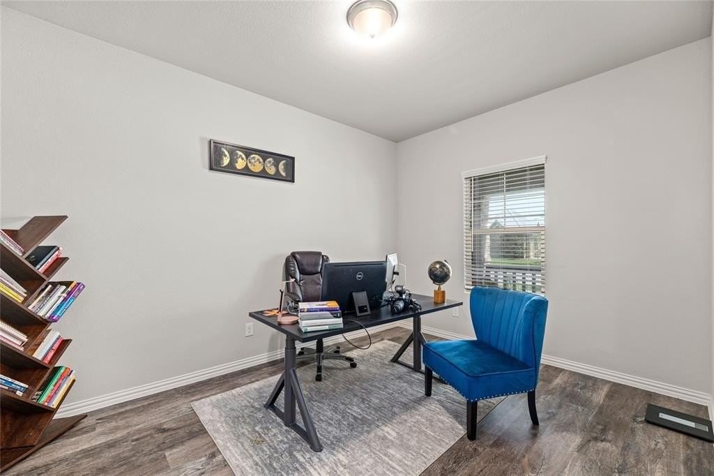 4320 Cascade Falls Ct - Photo 2 of 33