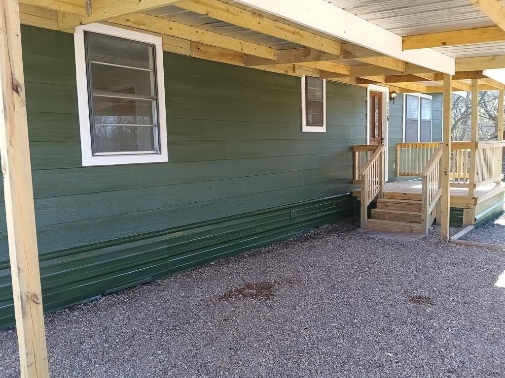 116 Lusk St - Photo 2 of 18