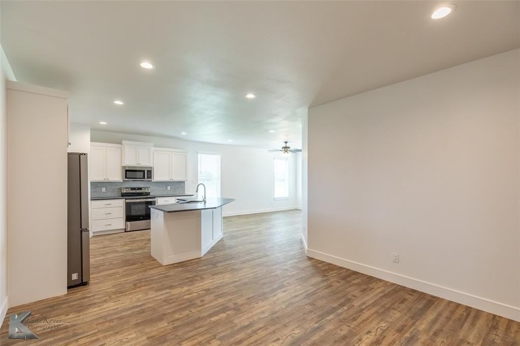 364 Kristie Path - Photo 5 of 27