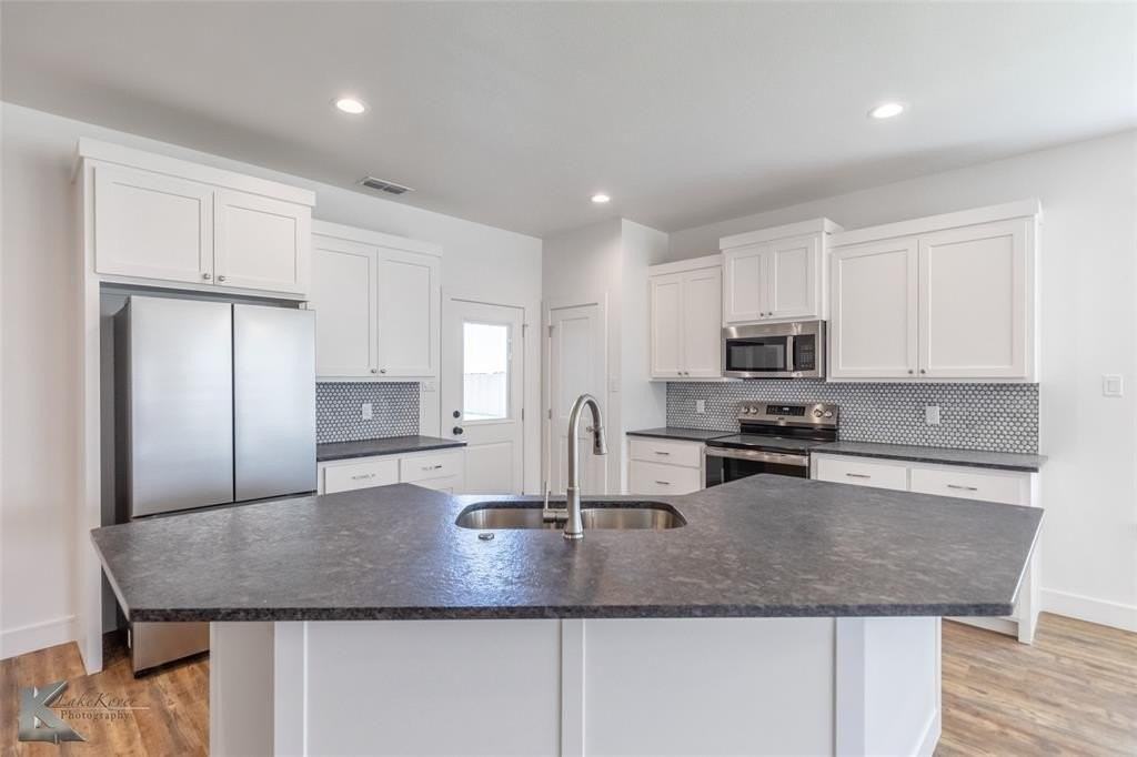 364 Kristie Path - Photo 6 of 27