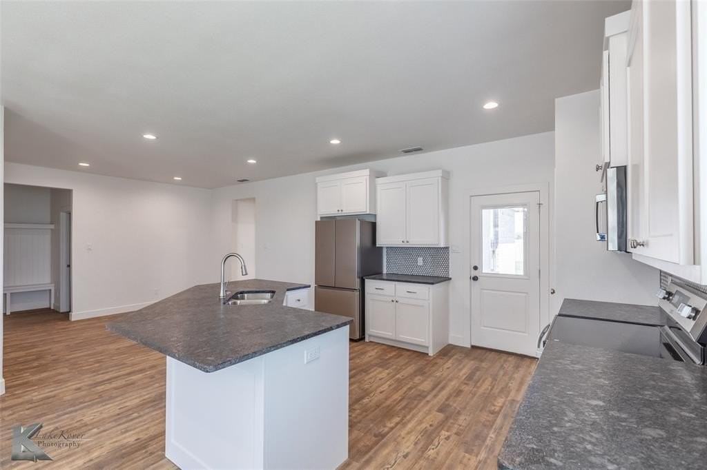 364 Kristie Path - Photo 7 of 27