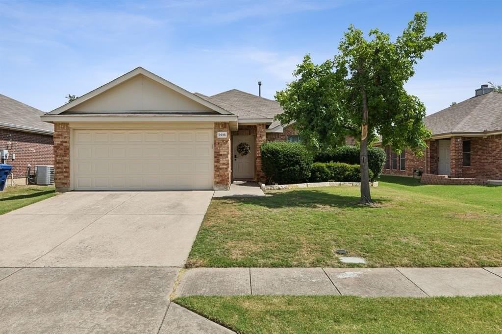 9916 Nixon Dr - Photo 2 of 23