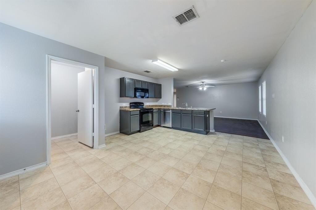 12600 Seagull Way - Photo 7 of 39