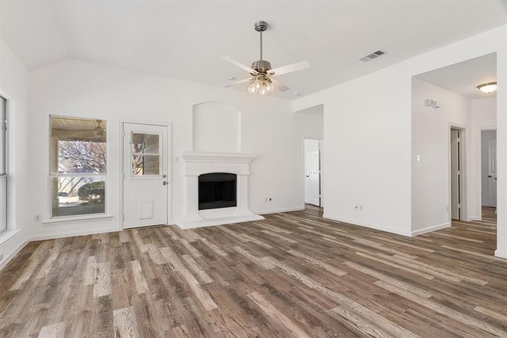 2402 Wiley Farm - Photo 7 of 40