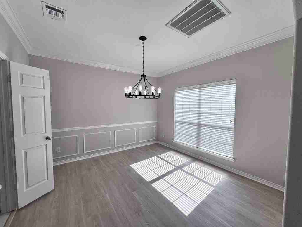 9520 Water Tree Dr - Photo 3 of 23