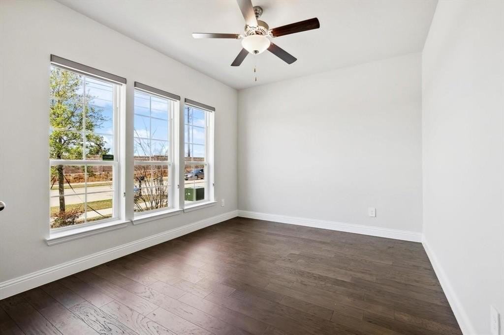 9562 Halma Trl - Photo 6 of 40