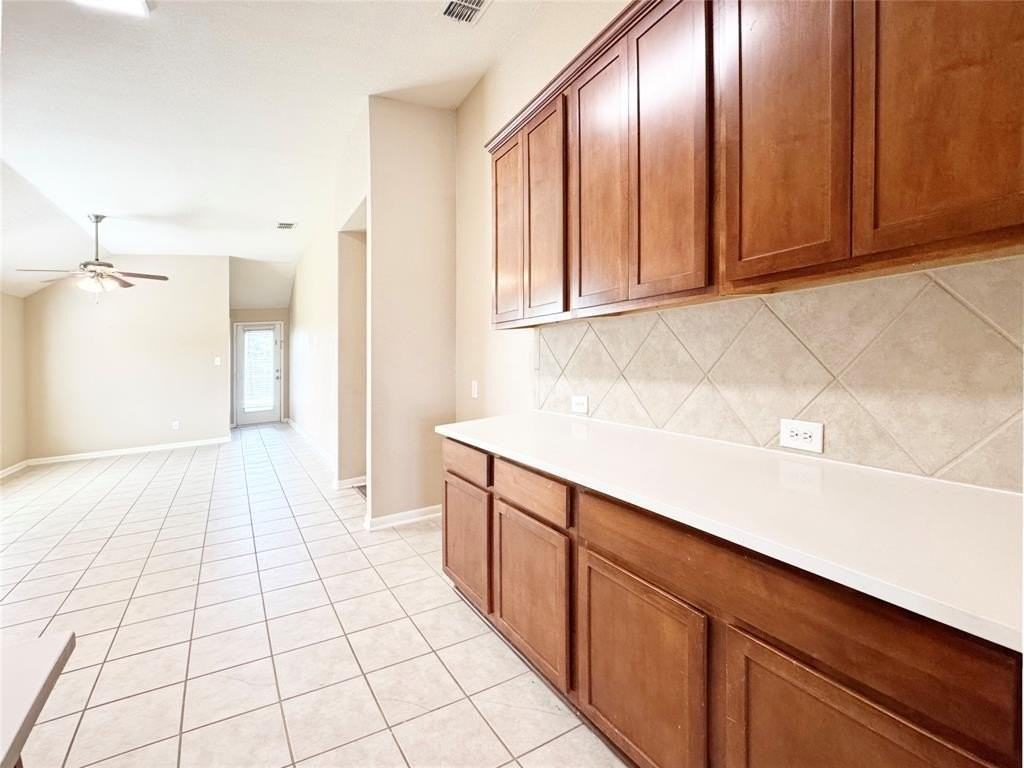 12109 Macaroon Ln - Photo 5 of 34