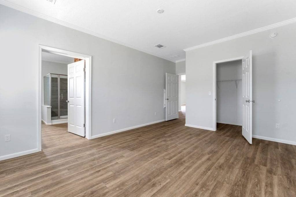 3337 Walden Shores Dr #229 - Photo 4 of 7