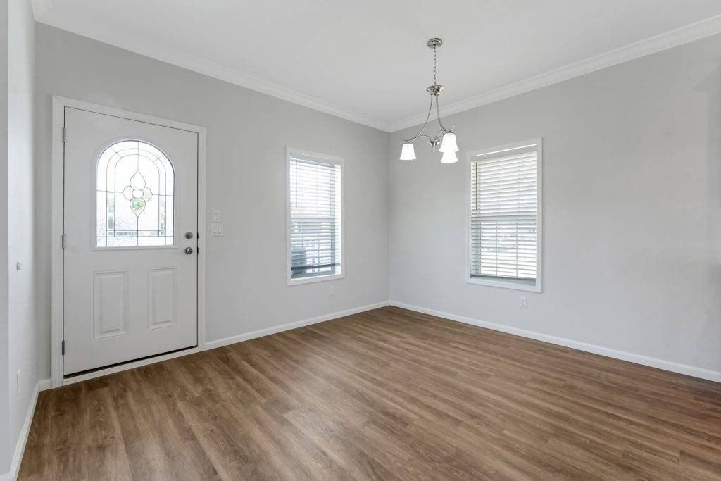 3337 Walden Shores Dr #229 - Photo 6 of 7