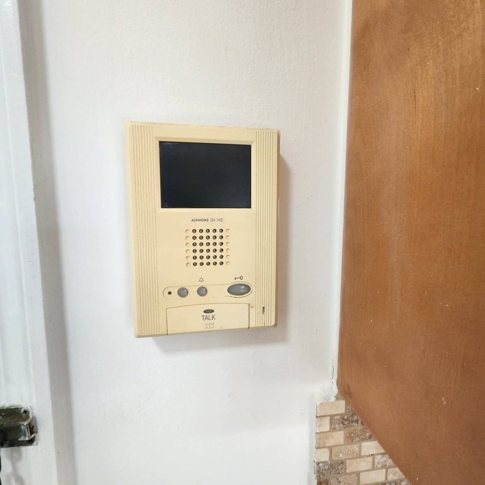 6683 70th St - Photo 4 of 8