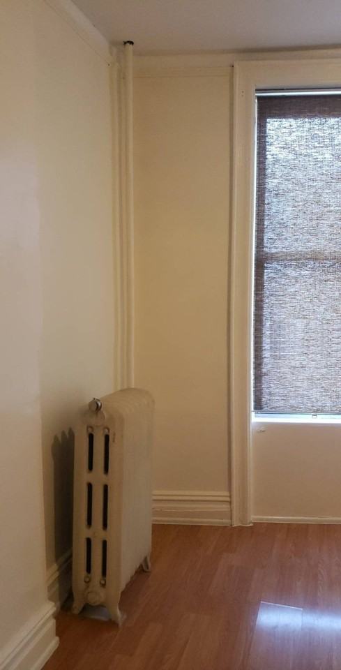 6819 3rd Ave #3R - Photo 3 of 9