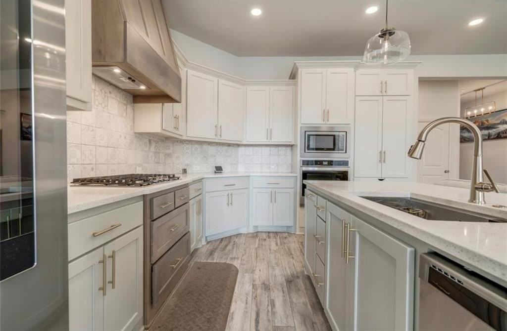 2509 Crystal Creek Dr - Photo 4 of 8