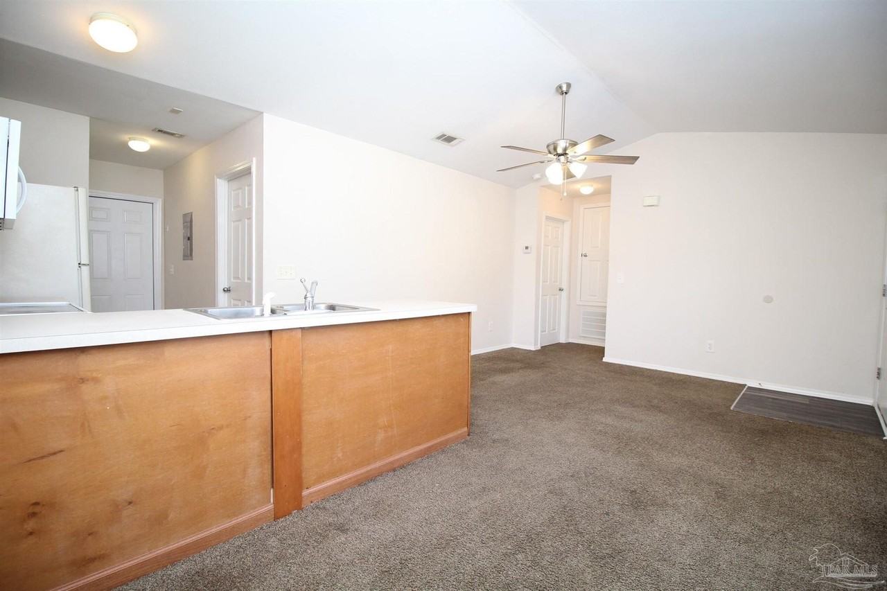 6954 Woodley Dr Unit B - Photo 5 of 23