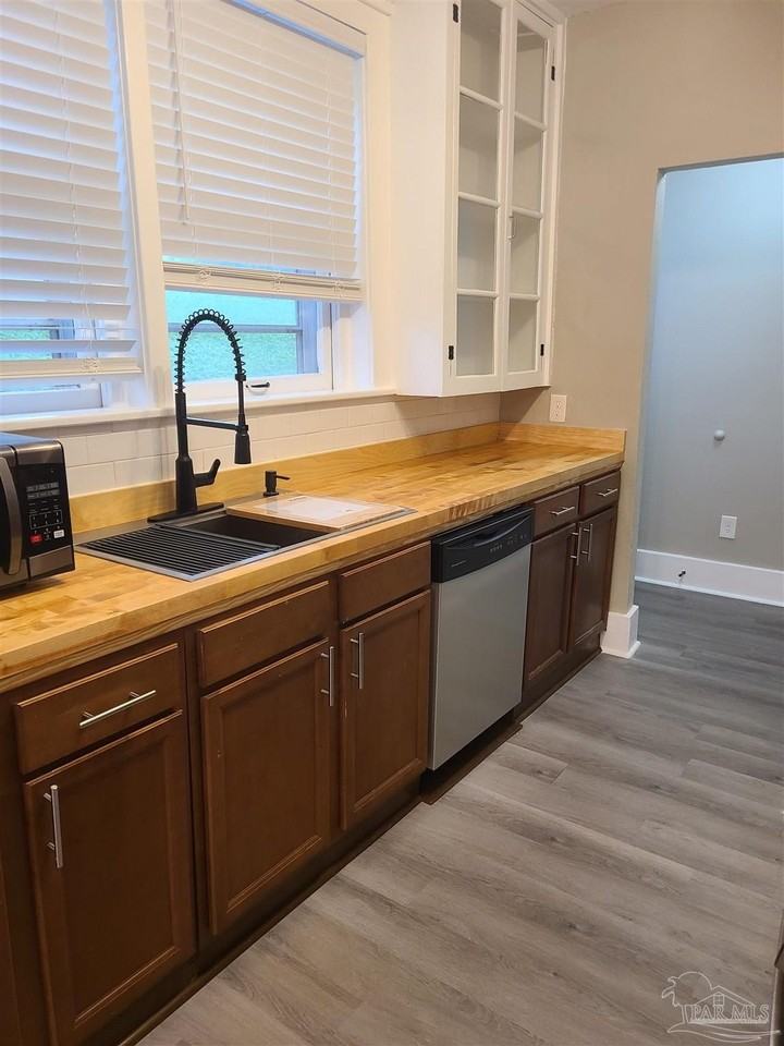 504 N Spring St Unit A - Photo 6 of 16