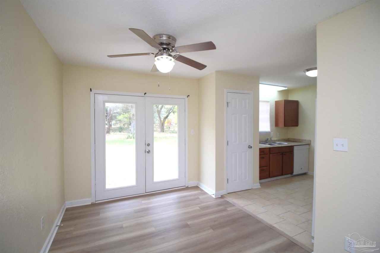 7177 Schwab Dr - Photo 5 of 17