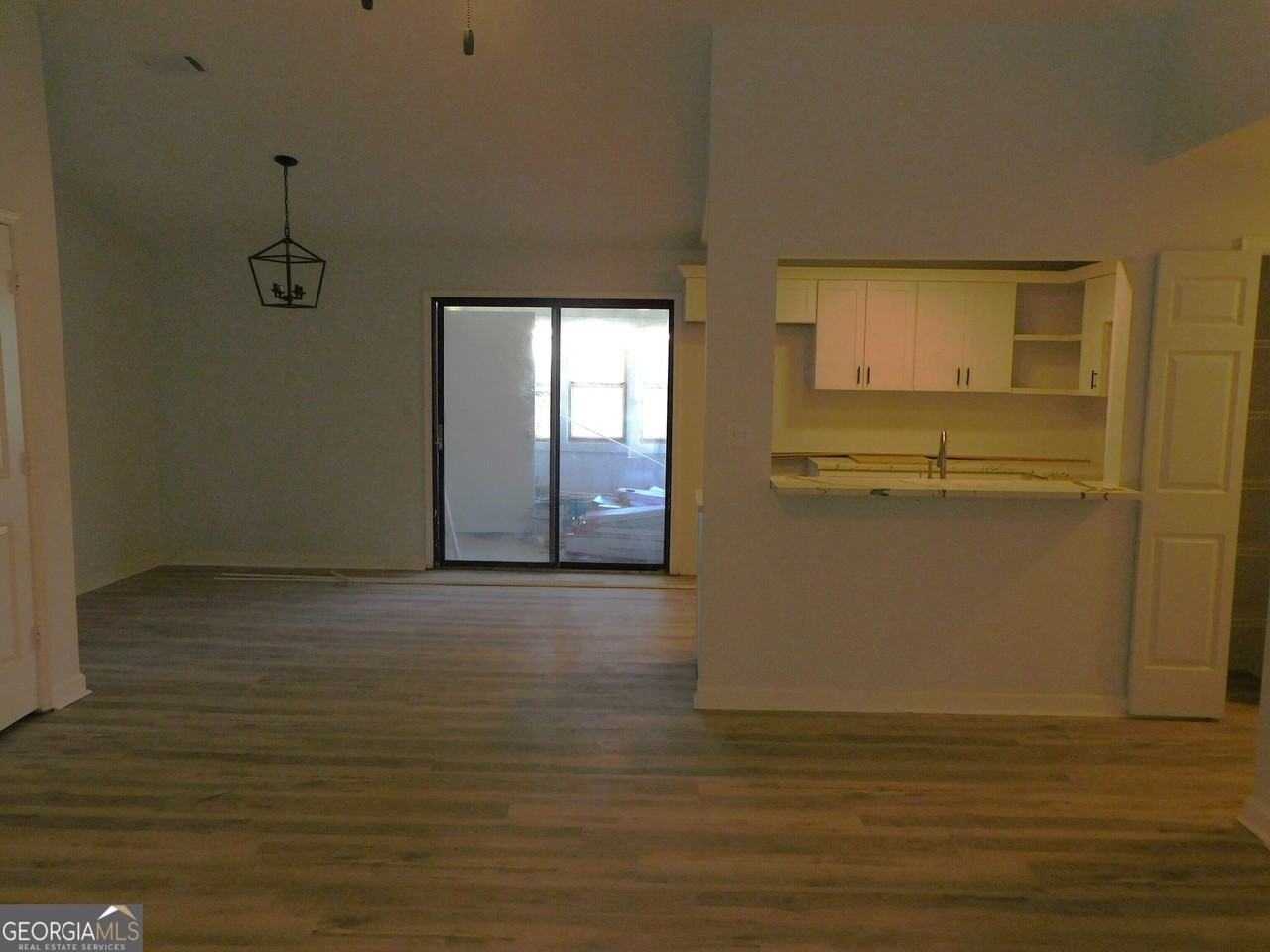 1286 Britain Dr - Photo 3 of 20