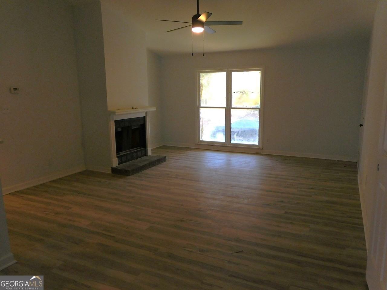 1286 Britain Dr - Photo 5 of 20