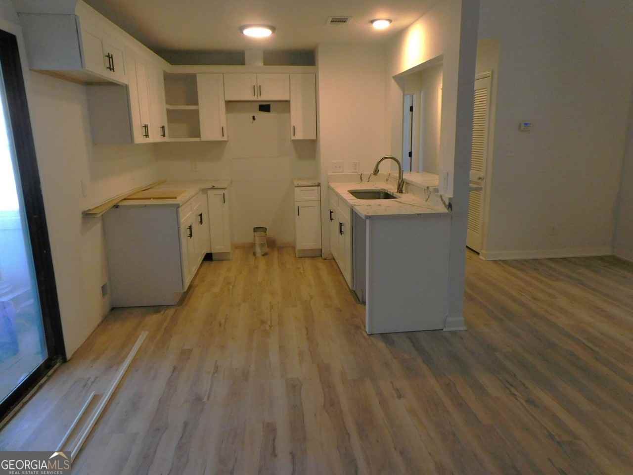 1286 Britain Dr - Photo 6 of 20