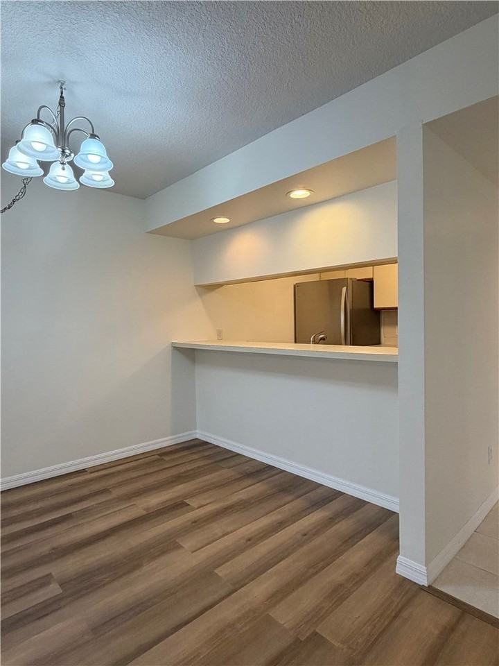 3 Plantation Dr Apt 102 #102 - Photo 5 of 28