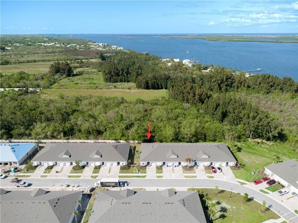 8959 Orchid Reserve Cir - Photo 3 of 35