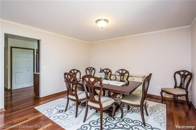 3290 Bennington Dr - Photo 6 of 27