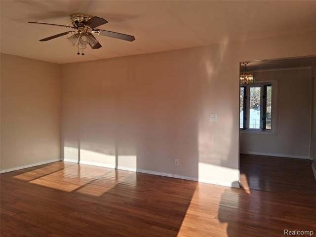 5097 Middleboro Rd - Photo 4 of 25