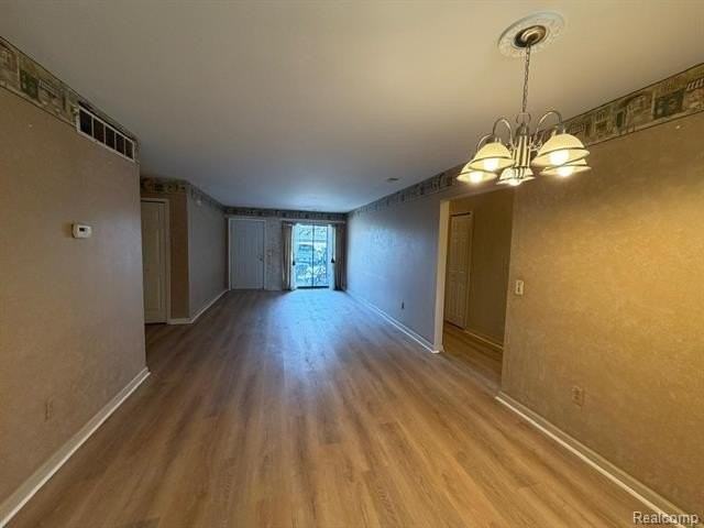 33537 Pondview Cir - Photo 4 of 18