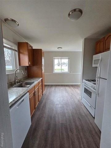 5897 Wilkie St - Photo 5 of 10