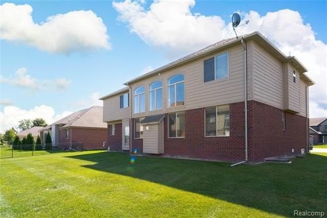 15357 Prentice Ct - Photo 5 of 50