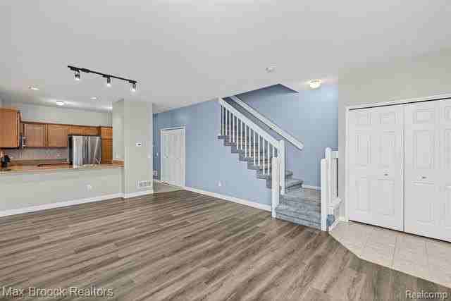 3848 Cherry Creek Ln - Photo 5 of 31