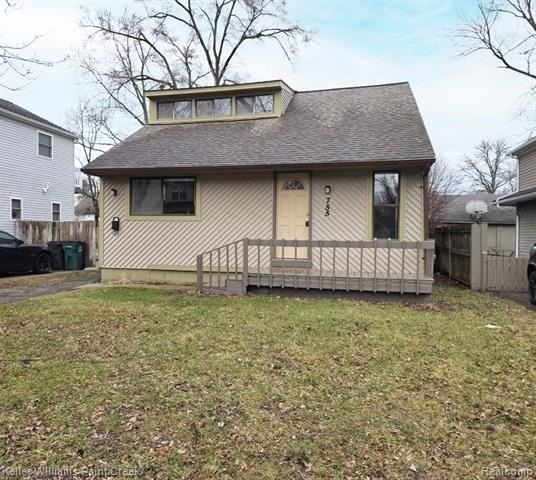 755 Emmons Ave - Photo 2 of 20