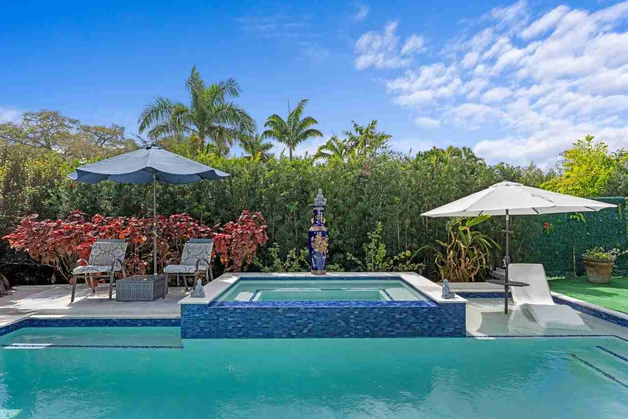 3705 Ne 16th Ave - Photo 2 of 44