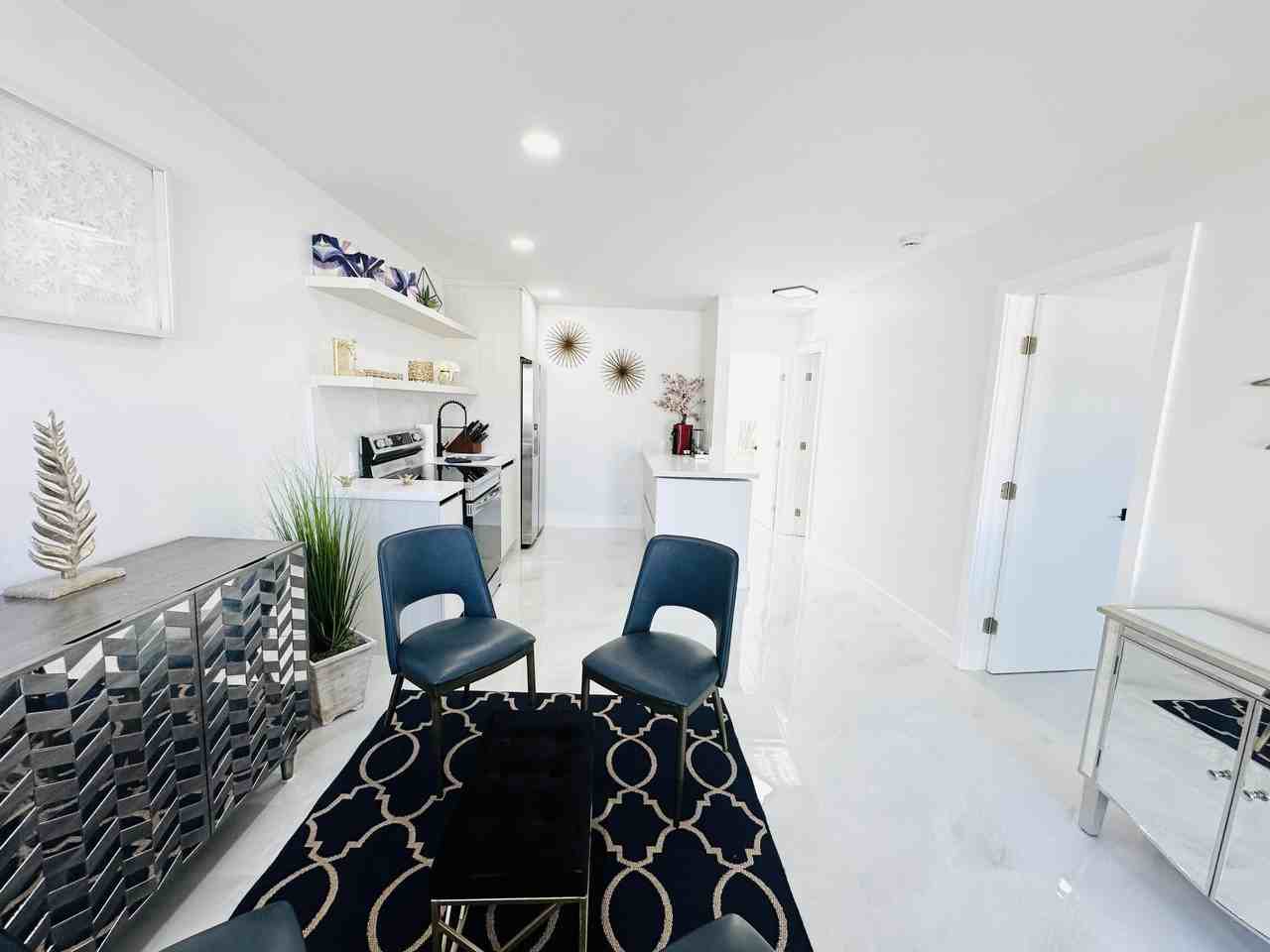 2316 Freedom St - Photo 4 of 21