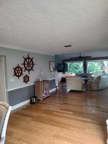 765 Sw Rustic Cir - Photo 7 of 34