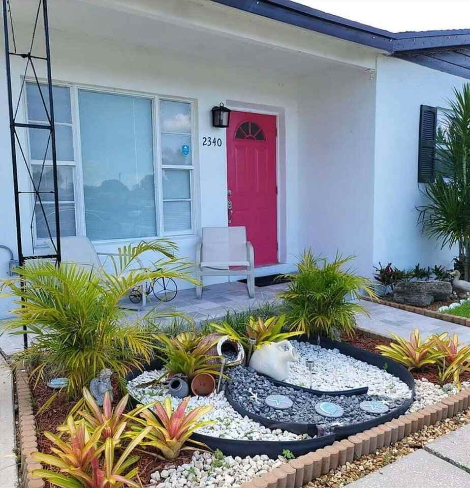 2340 Avenue M - Photo 2 of 10