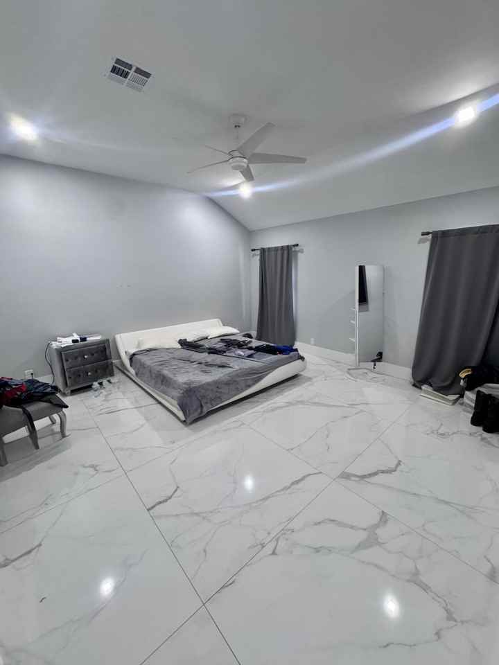 14618 Temple Blvd - Photo 6 of 16