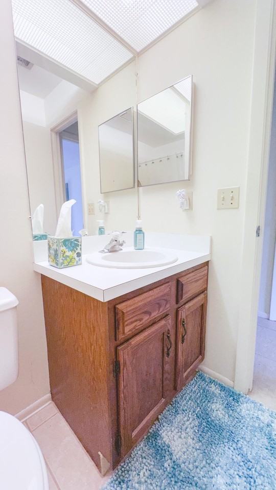 25 Lake Vista Trl Apt 204 - Photo 6 of 24