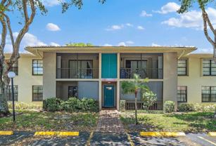 9875 Pineapple Tree Dr Apt 205 - Photo 1 of 1