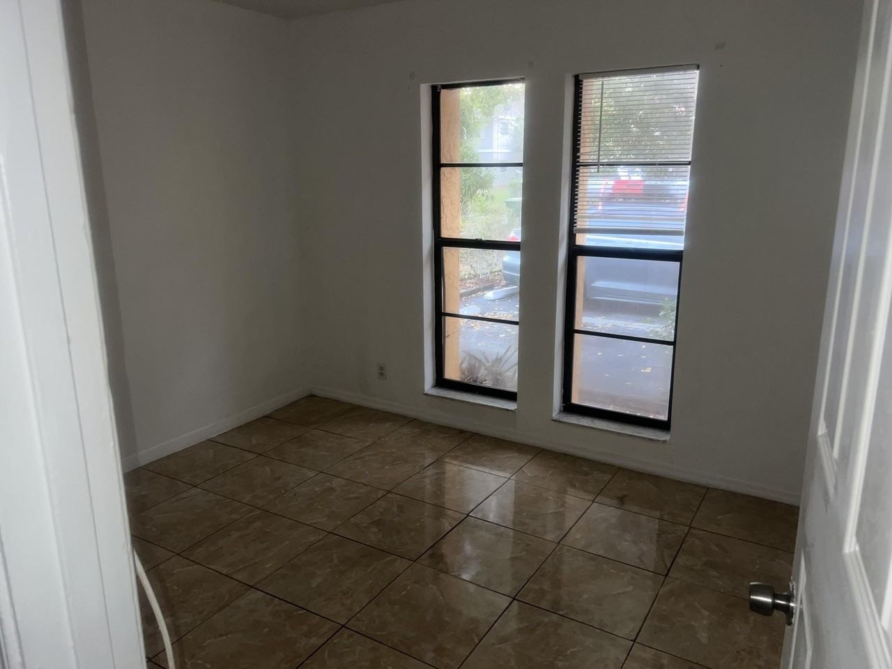 3755 Nw 116th Ter Apt 1 - Photo 6 of 14