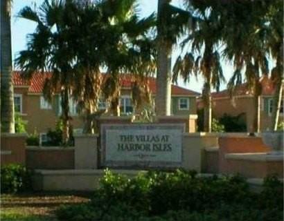 4944 Leeward Ln Unit 3705 - Photo 2 of 16