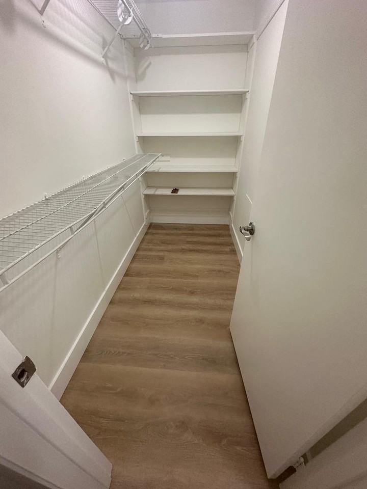 9618 Saddlebrook Dr - Photo 3 of 15