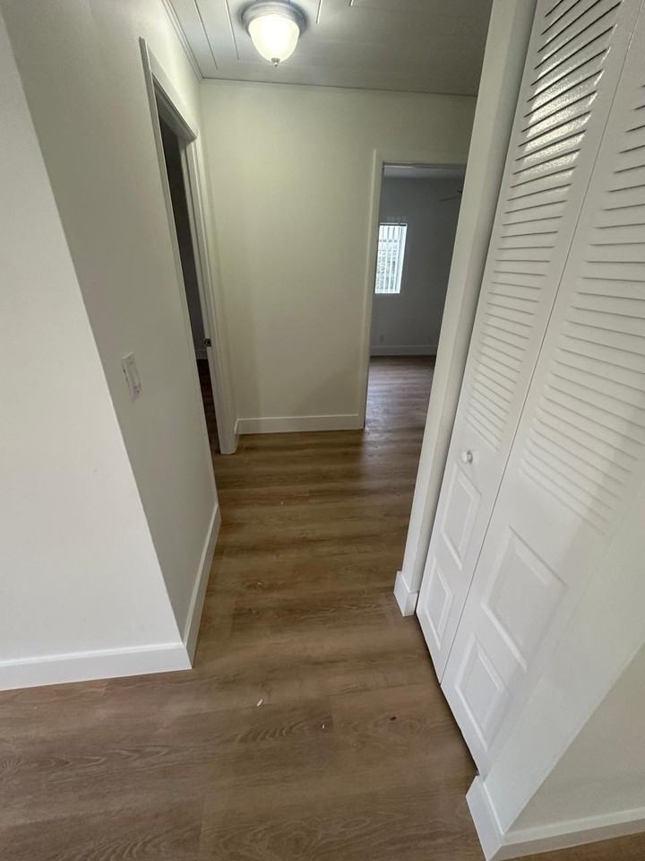 9618 Saddlebrook Dr - Photo 6 of 15