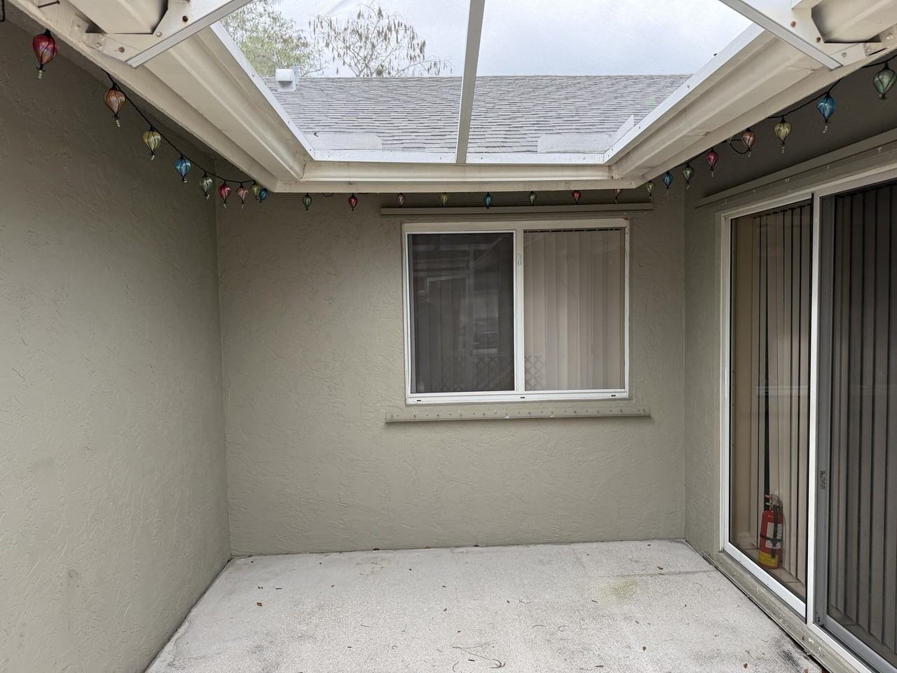 14007 Veronica Ct - Photo 7 of 21