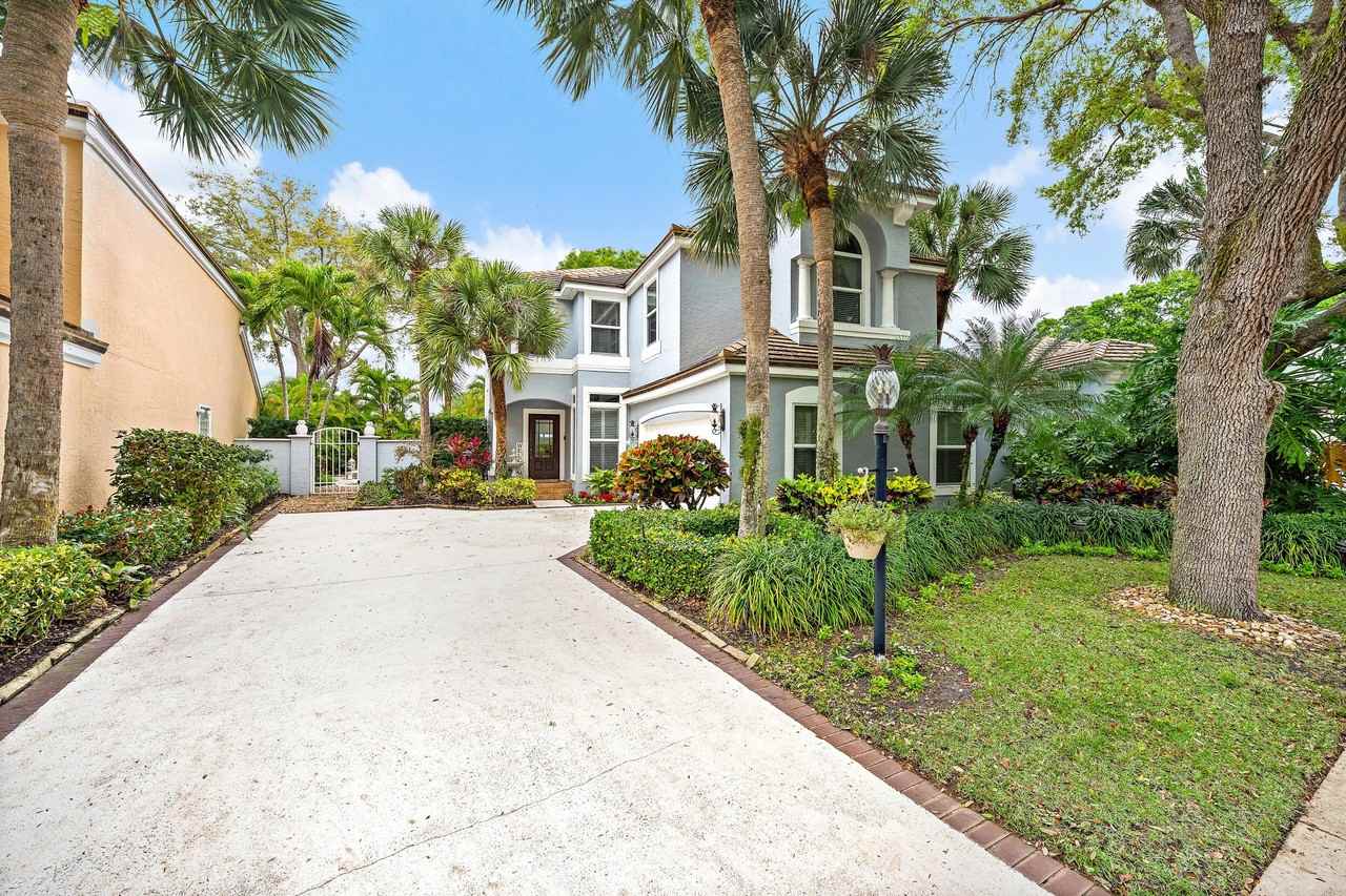 27 Grand Bay Cir - Photo 6 of 34