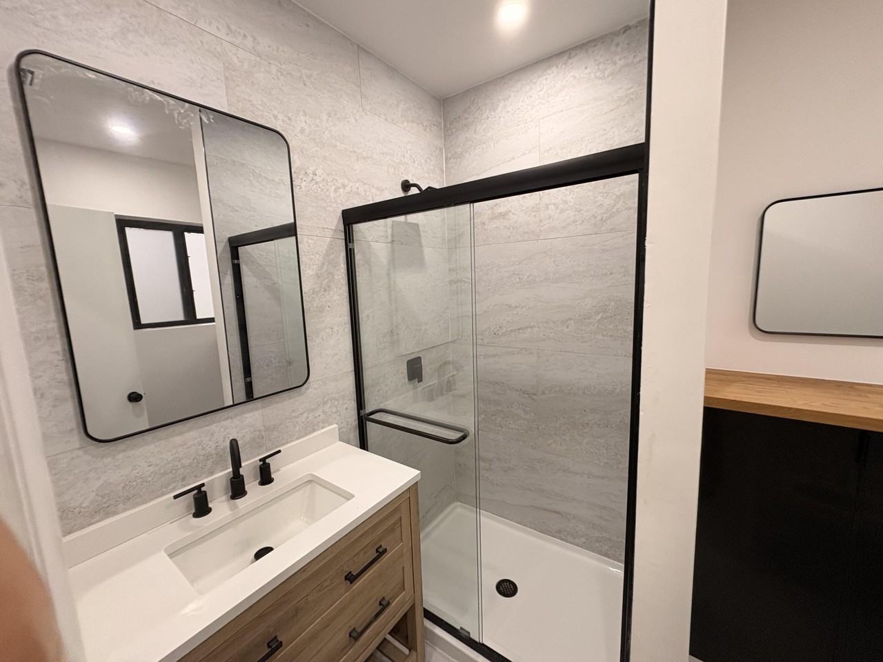 1721 Sw 12th St - Photo 7 of 16