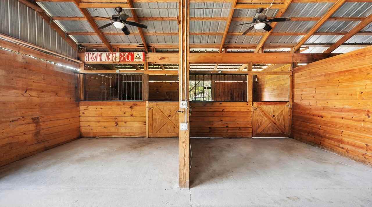 12440 Tangerine Blvd - Photo 6 of 32