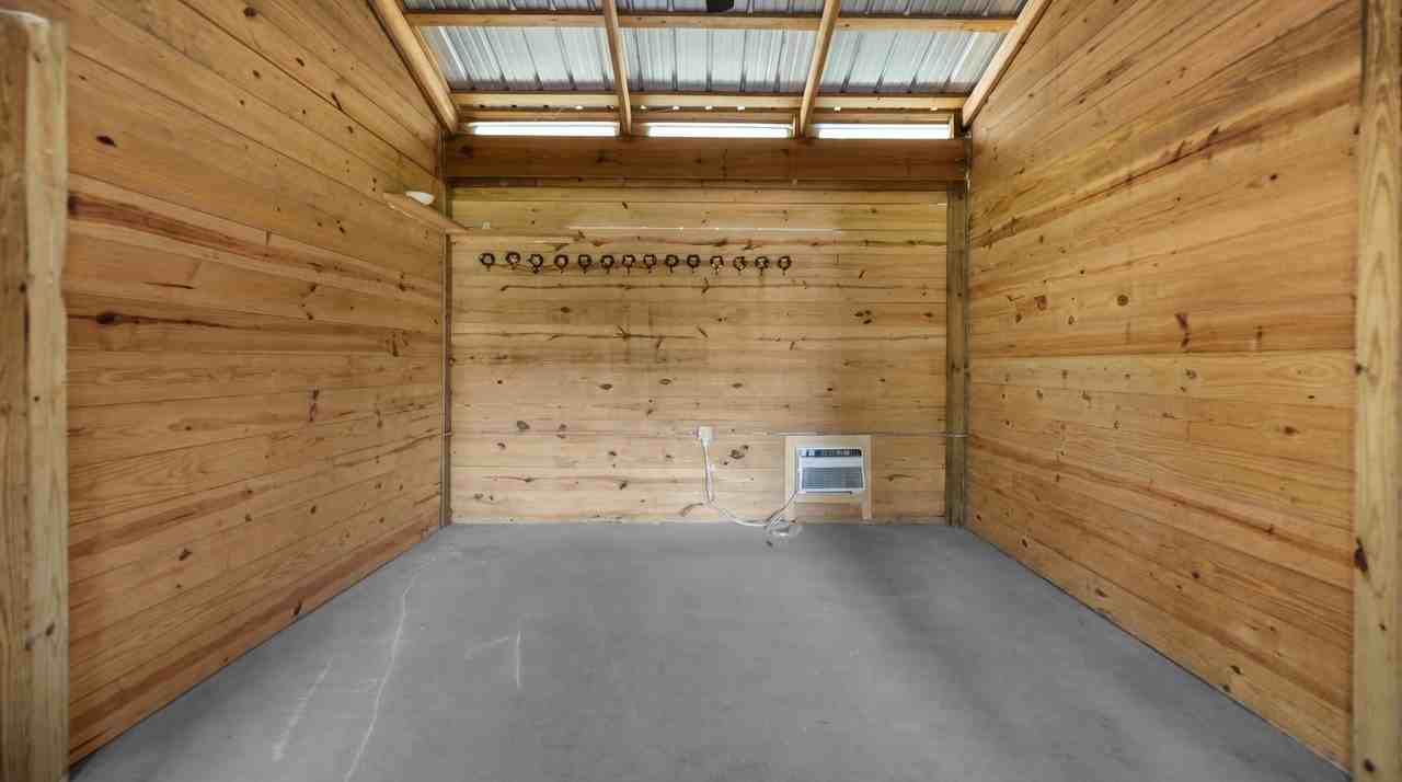 12440 Tangerine Blvd - Photo 7 of 32