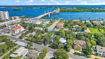 featured image of 4110 Washington Rd